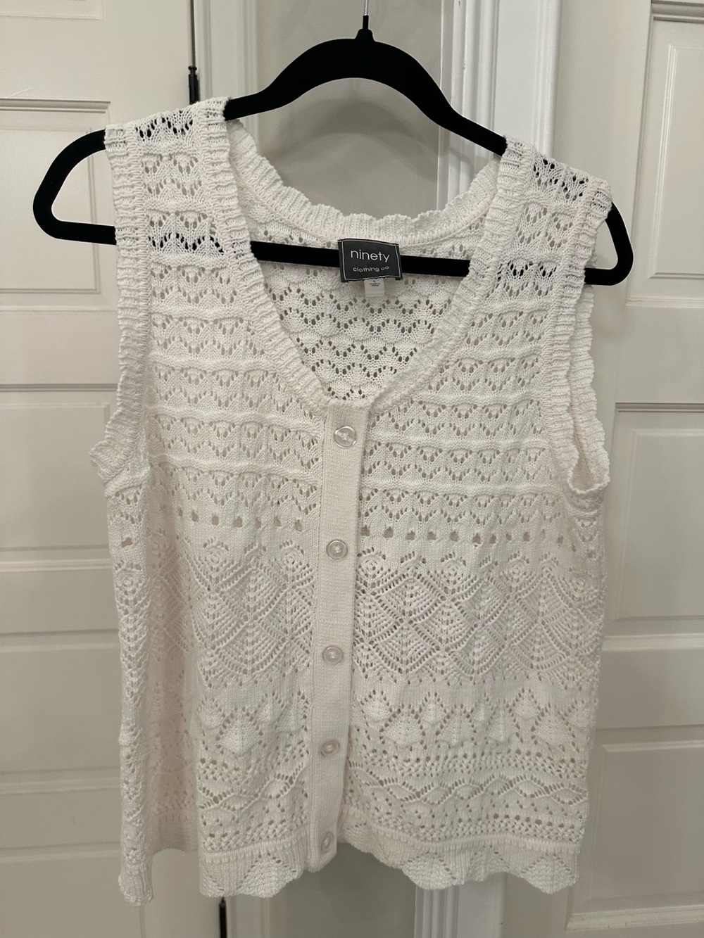 Ninety Womens L White Knit Crochet Button Front Top Vest Scallop Hem Cottagecore